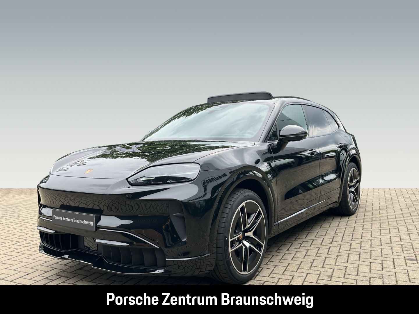 Porsche Cayenne Electric HA-Lenkung Head-Up Surround Vie