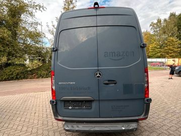 Mercedes eSprinter - 5