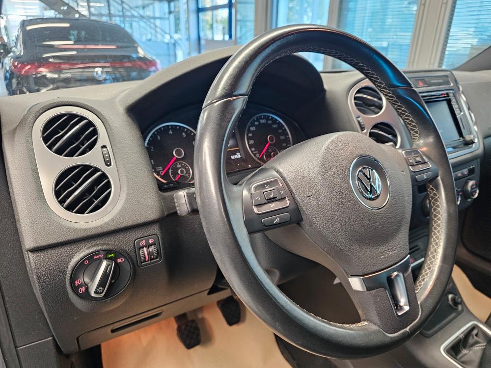 Volkswagen Tiguan Lounge Kamera,APP Connect,Winterräder,PDC