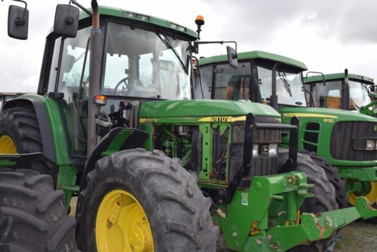 John Deere 6410