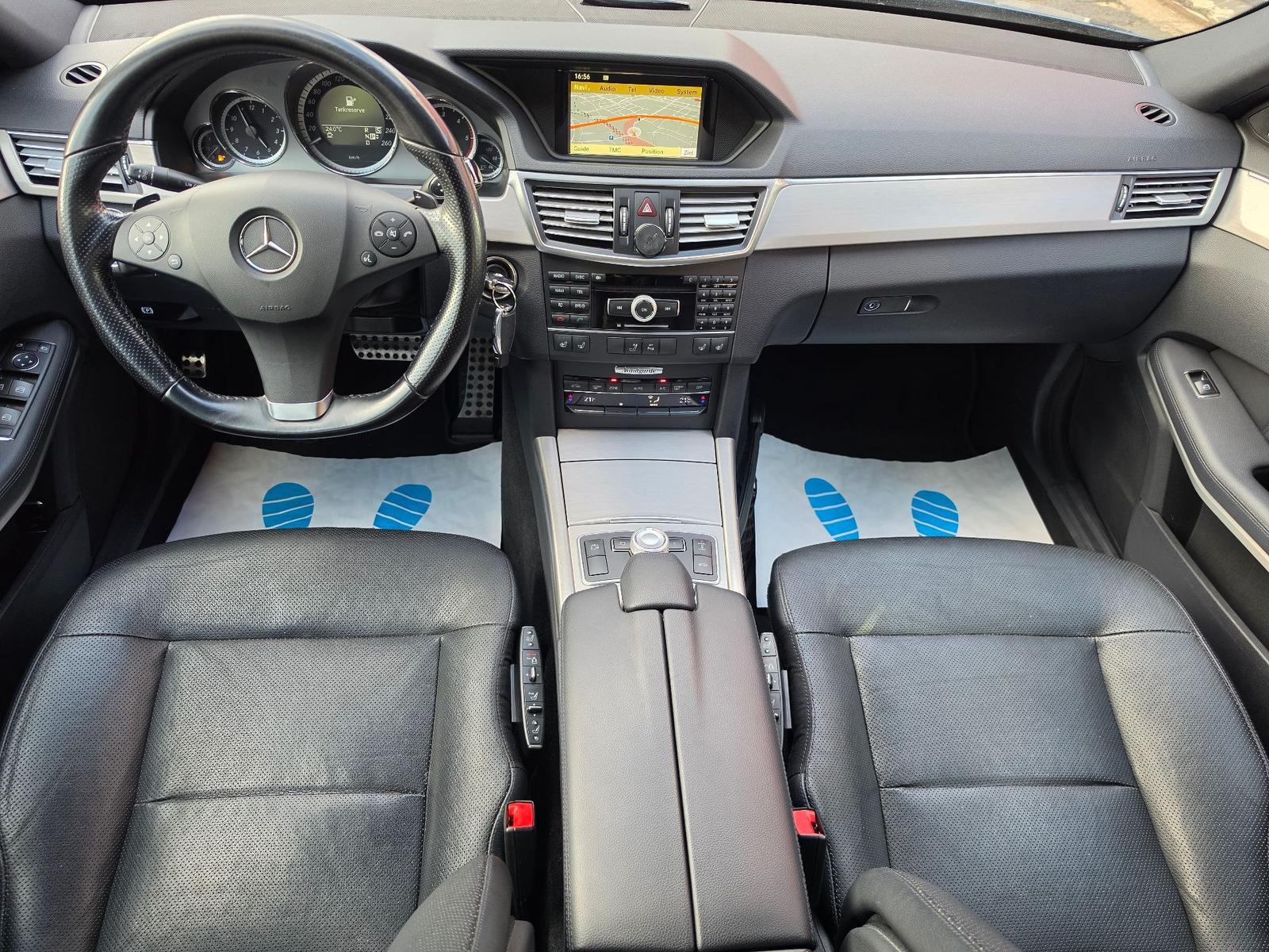 Mercedes-Benz E350 2011 — photo 23