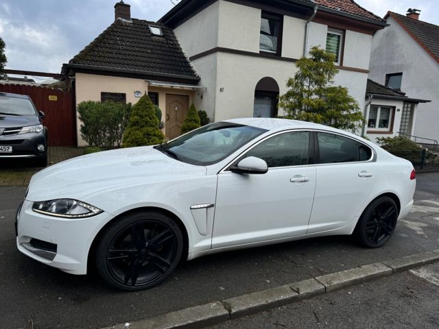 Jaguar XF 2.2 Diesel