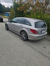 Mercedes-Benz R-klasse 280 chi  zum Verkauf oder zum Tausch - Mercedes-Benz E 280 mit Diesel-Antrieb