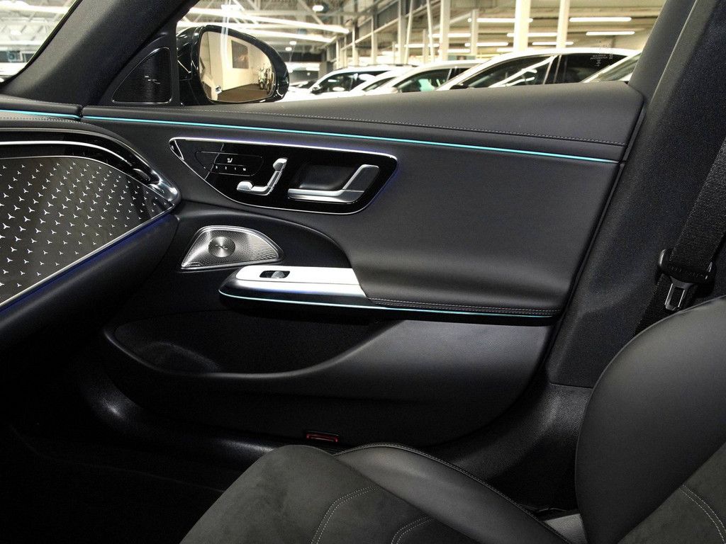 Mercedes-Benz E 200 AMG Sport Edition NIGHT ACC LED 360° NAVI foto 17