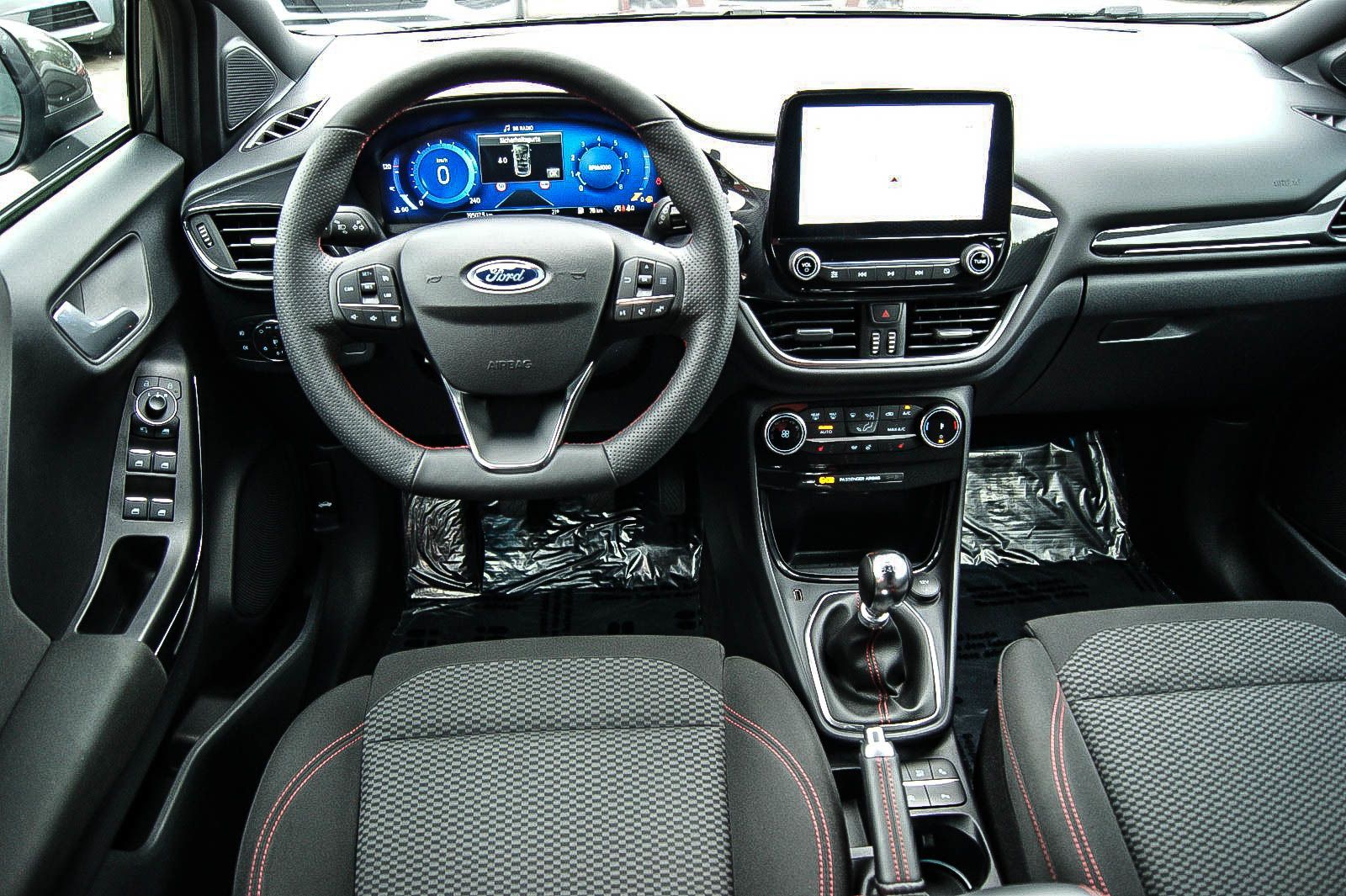 Fahrzeugabbildung Ford Puma 1.0 EcoBoost ST-Line BODY-STYLE NAVI KAMERA