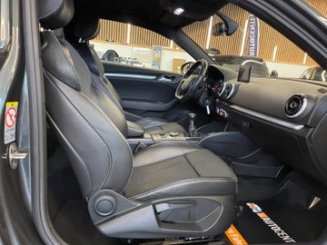 Audi A3 S line *Sportpaket*Klima*Xenon*PDC*Navi*SHZ*