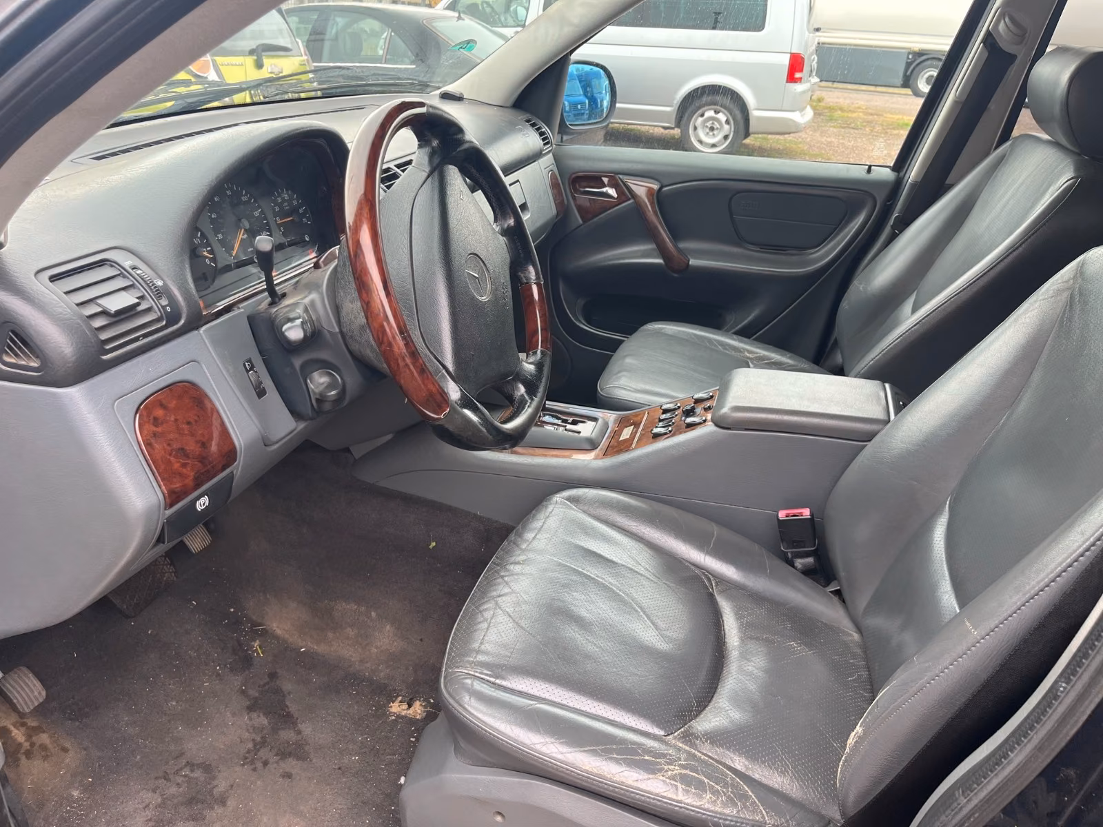 Mercedes-Benz ML 320