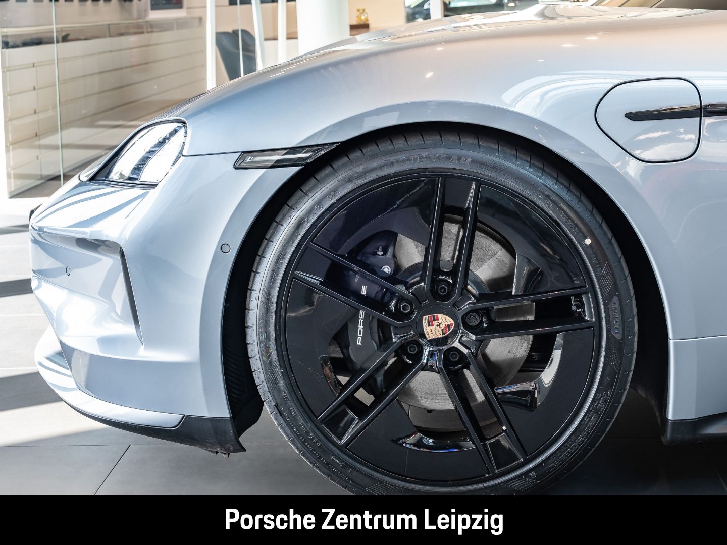 Porsche Taycan 4 Black Edition SportChrono InnoDrive Spo foto 7