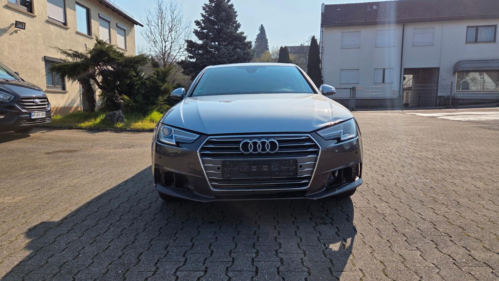 Audi A4 2.0 TFSI S tronic Limousine
