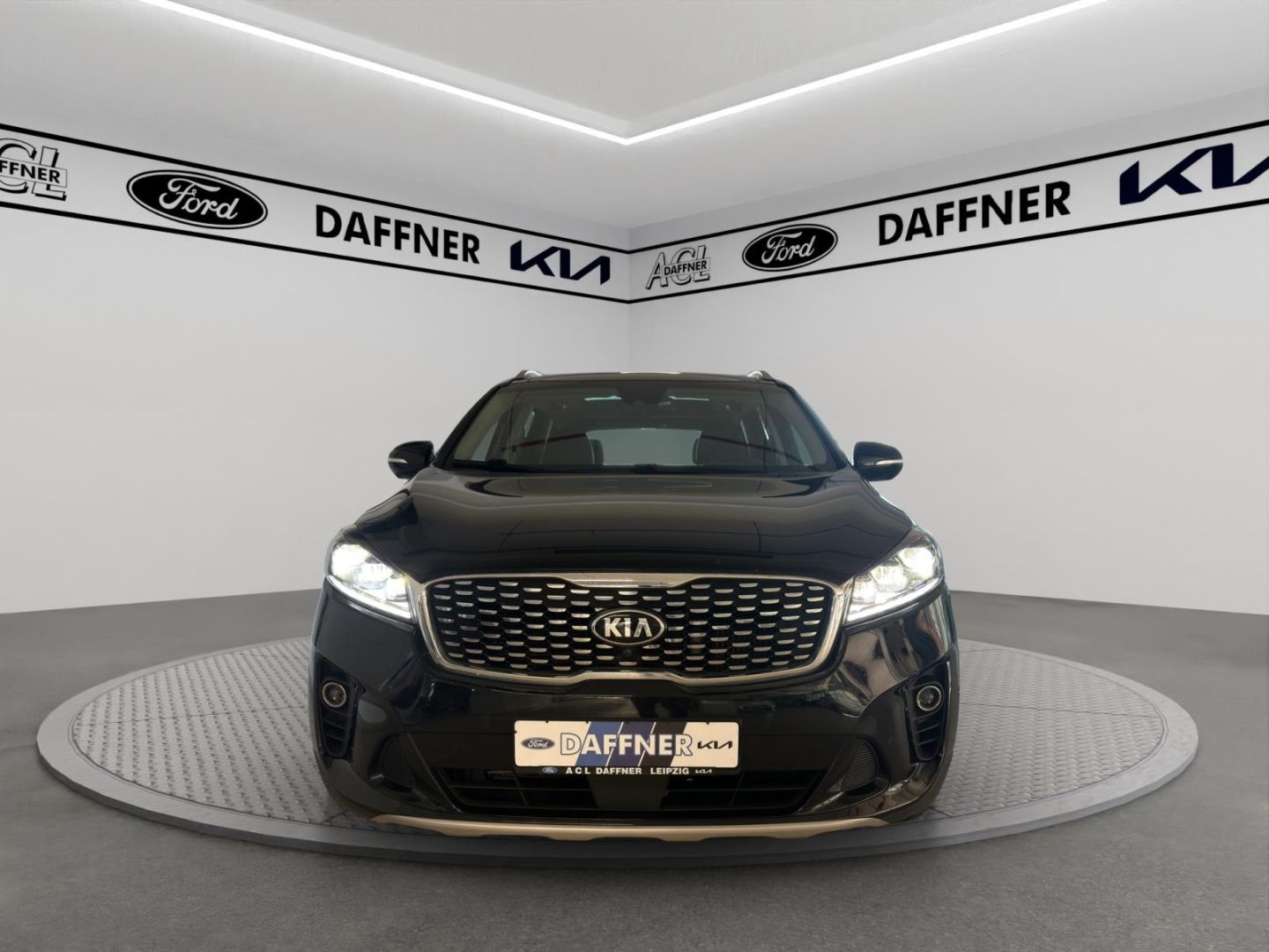 Fahrzeugabbildung Kia Sorento Platinum Edition 4WD HUD PANO 360 Kamera