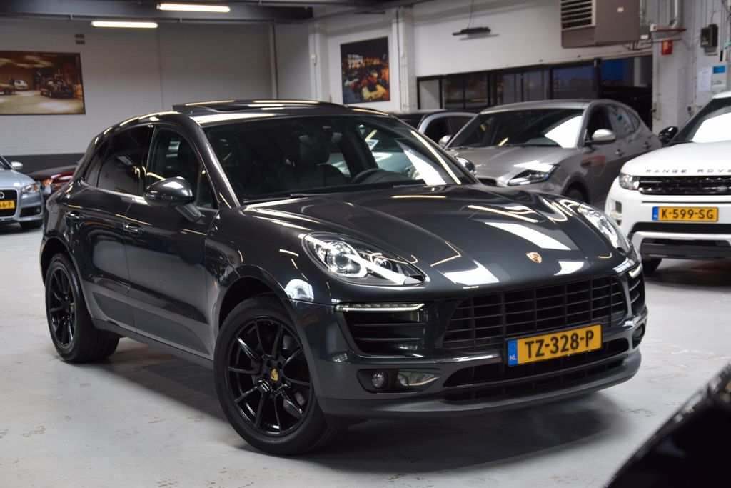 Image of Porsche Macan