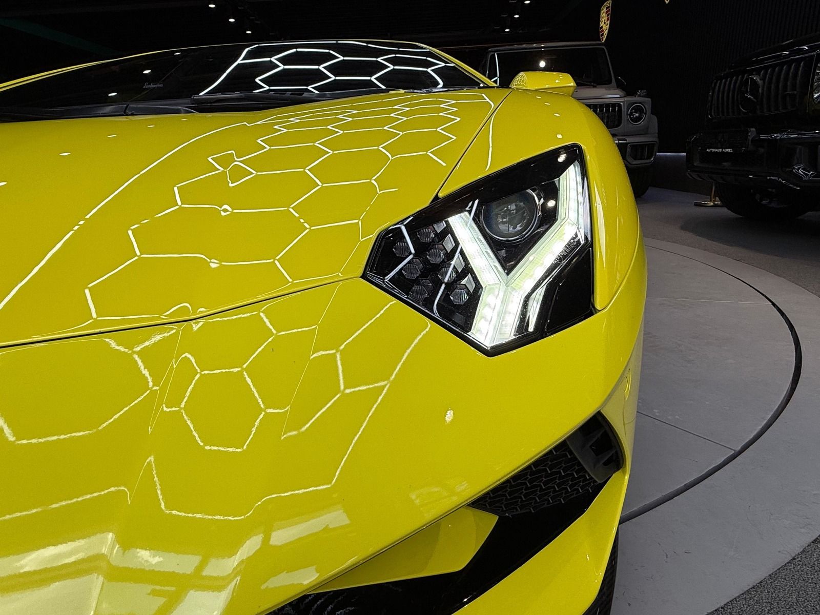 Lamborghini Aventador S foto 11