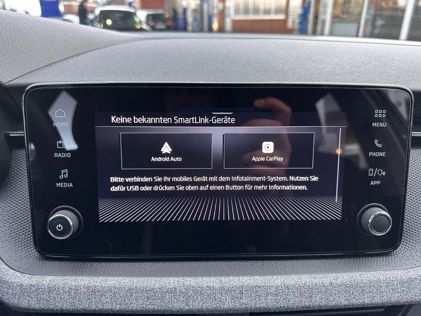 Fahrzeugabbildung SKODA Kamiq Selection 1.0 TSI DSG LED/PDC/APP/GRA