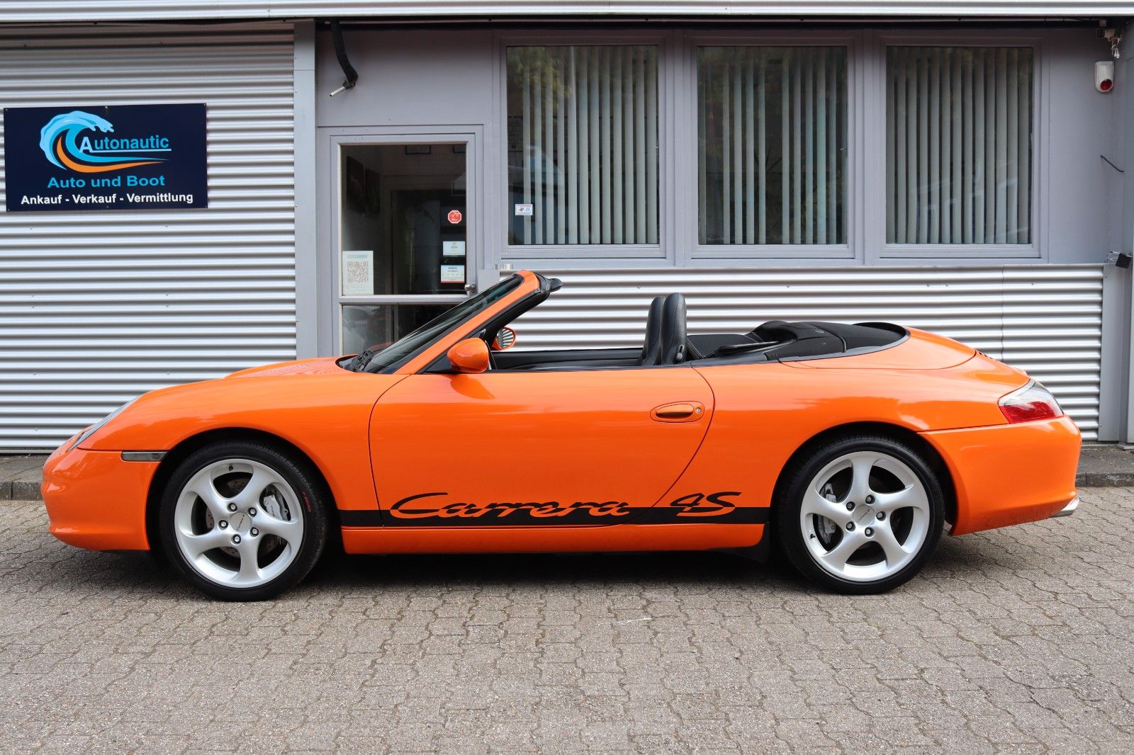 Fahrzeugabbildung Porsche 996 Carrera 4 Cabriolet RAFFLEDER KLAPPENAUSPUFF