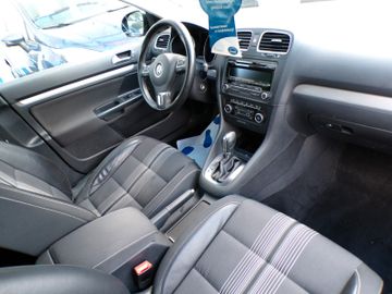 Volkswagen Golf - 11