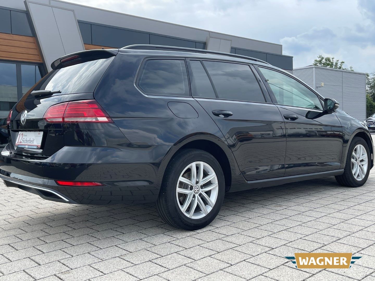 Fahrzeugabbildung Volkswagen Golf VII Variant Comfortline BMT Start-Stop