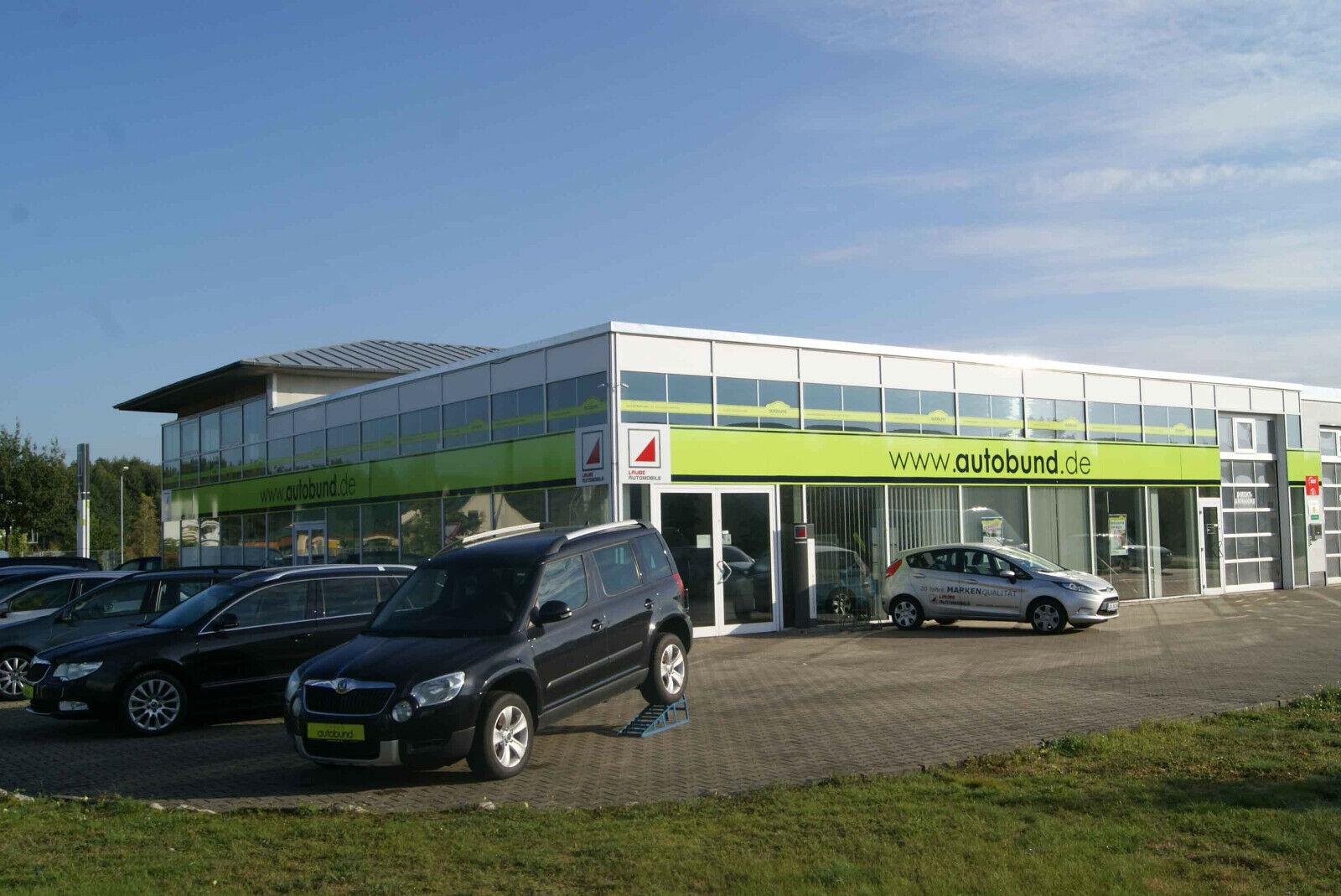 showroom-image-bottom