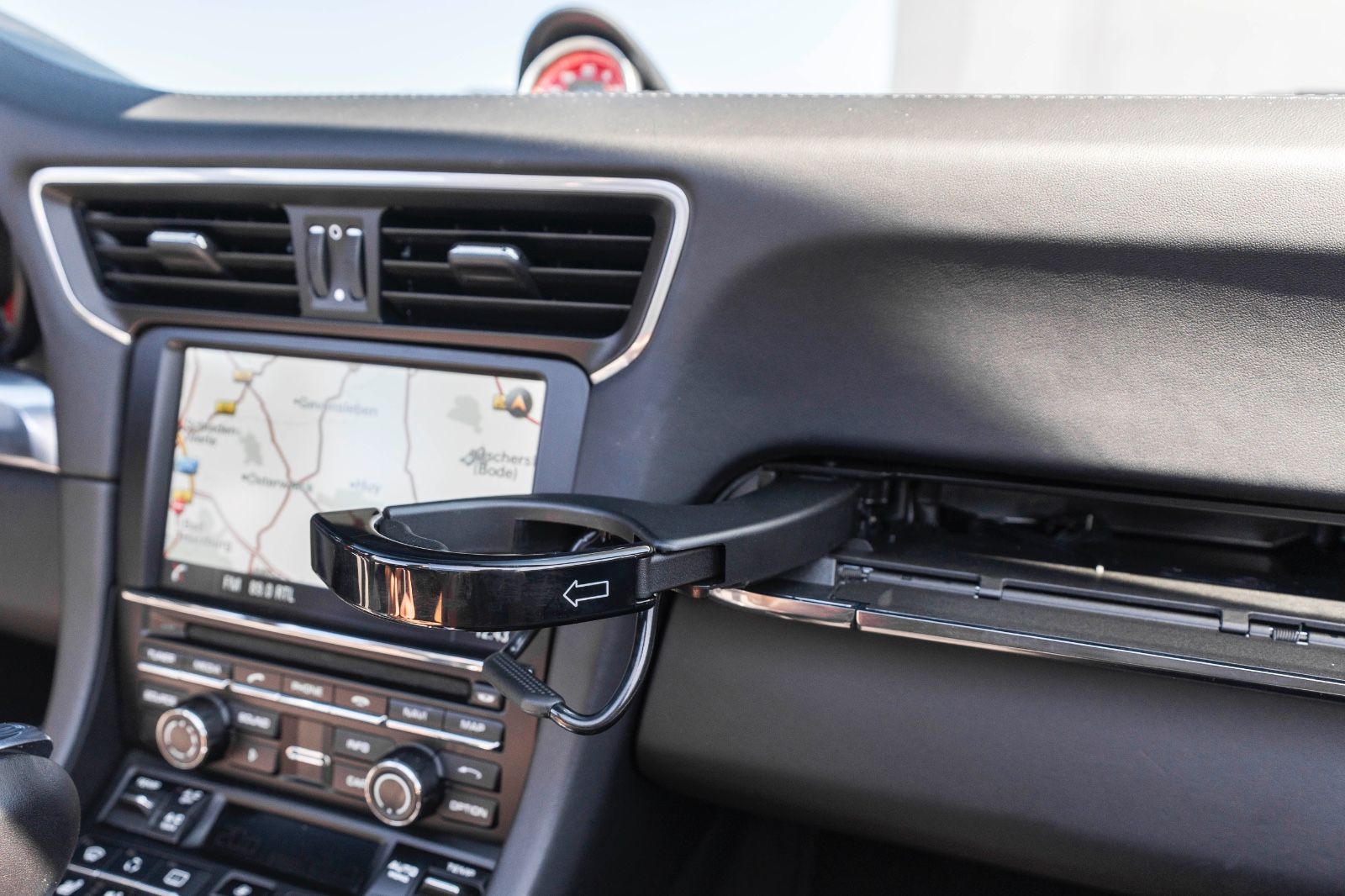 Fahrzeugabbildung Porsche 911 Carrera S Cabrio BOSE SPORT-CHRONO PASM NAV