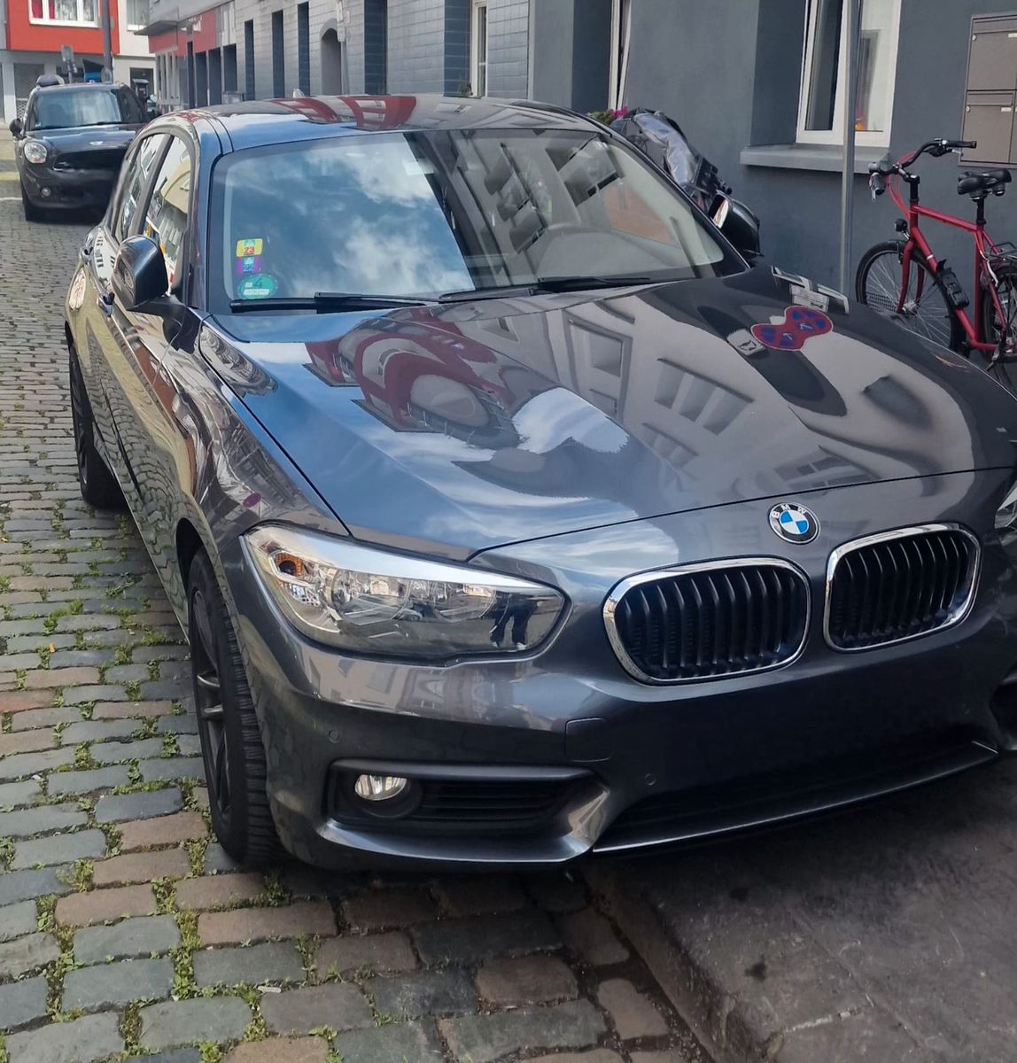 BMW 118i-136 PS | BMW Scheckheft | TüV 04/2026