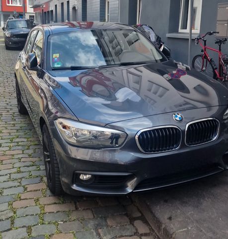 BMW 118i-136 PS | BMW Scheckheft | TüV 04/2026