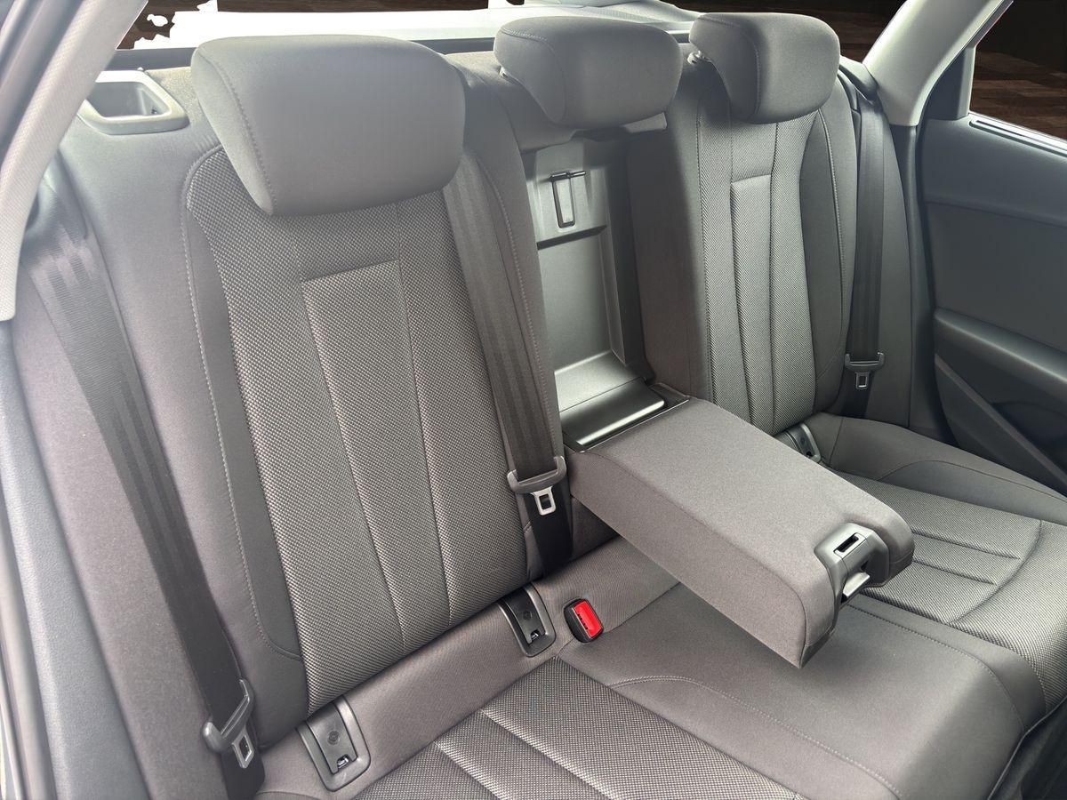 A4 Avant 2.0 TDI advanced AHK NAVI ACC PDC