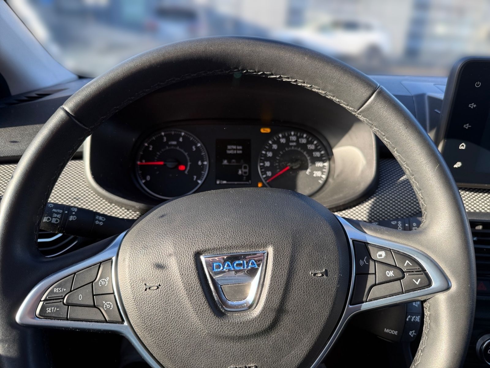 Fahrzeugabbildung Dacia Jogger 1.0 TCe 100 ECO-G Extreme+