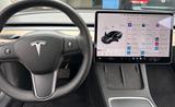Tesla Model 3 Hinterradantrieb RWD RWD - Tesla Model 3 von privat
