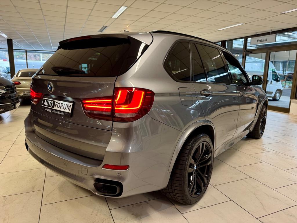 BMW X5 M50