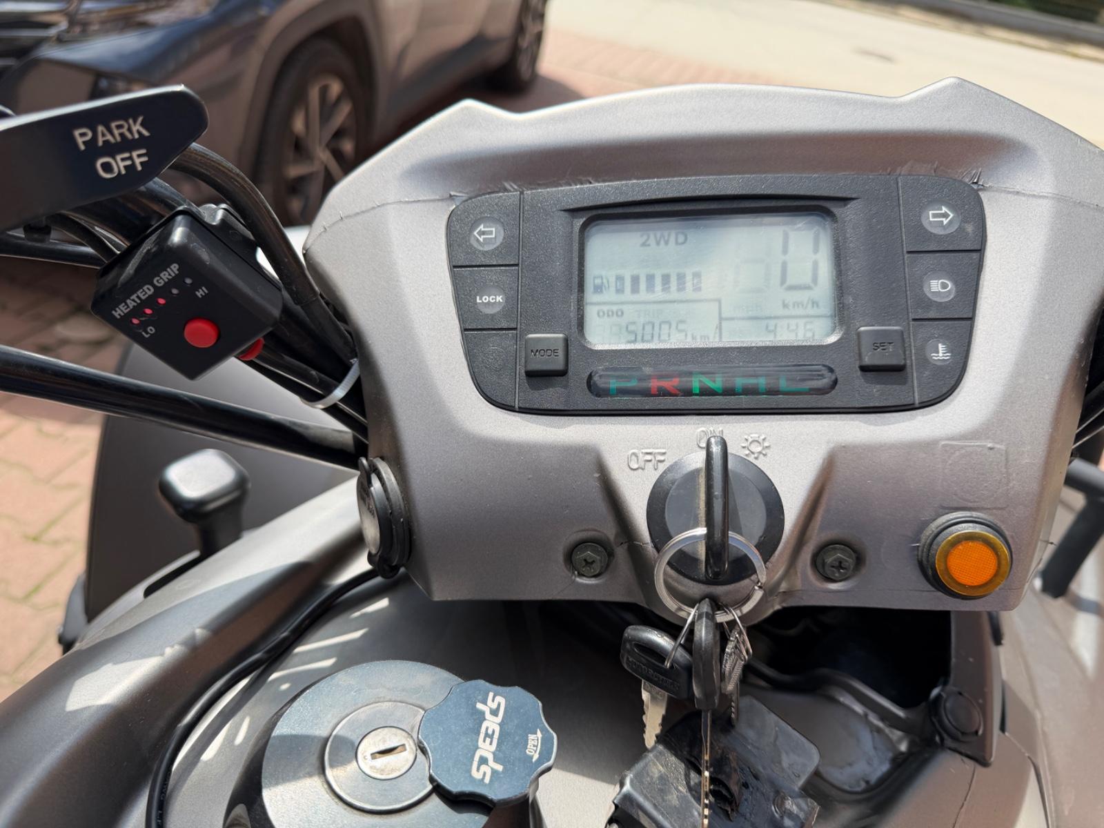 Kymco  2012 — photo 6