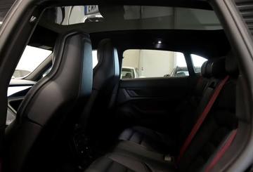 2021 Porsche TAYCAN — миниатюра 11