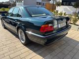 BMW 740i A - Oxfordgrün Scheckheft gepflegt - gebrauchte BMW 7er Reihe aus dem Jahr 1997