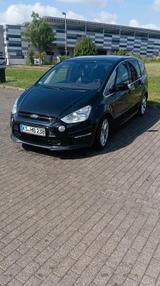 Ford S Max Titanium - Ford C-Max aus 2010: Titanium