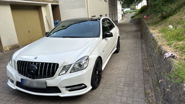 Mercedes-Benz Mercdes benz E klase