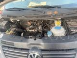 Volkswagen Transporter Volkswagen Kastenwagen - Volkswagen T5: Kastenwagen