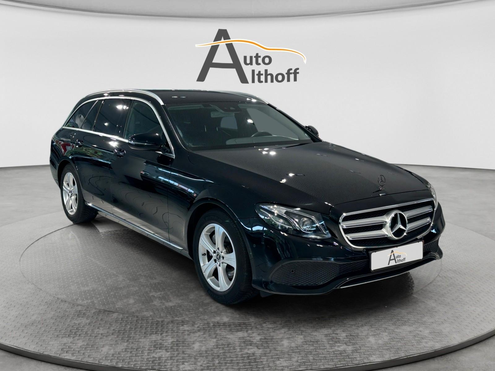 Mercedes-Benz E200 T 4Matic Aut. MULTIBEAM KAM ASSIST SHZ