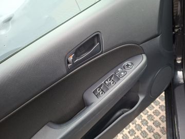 Hyundai i30 Classic 1.4 °Klima°NSW°CD°