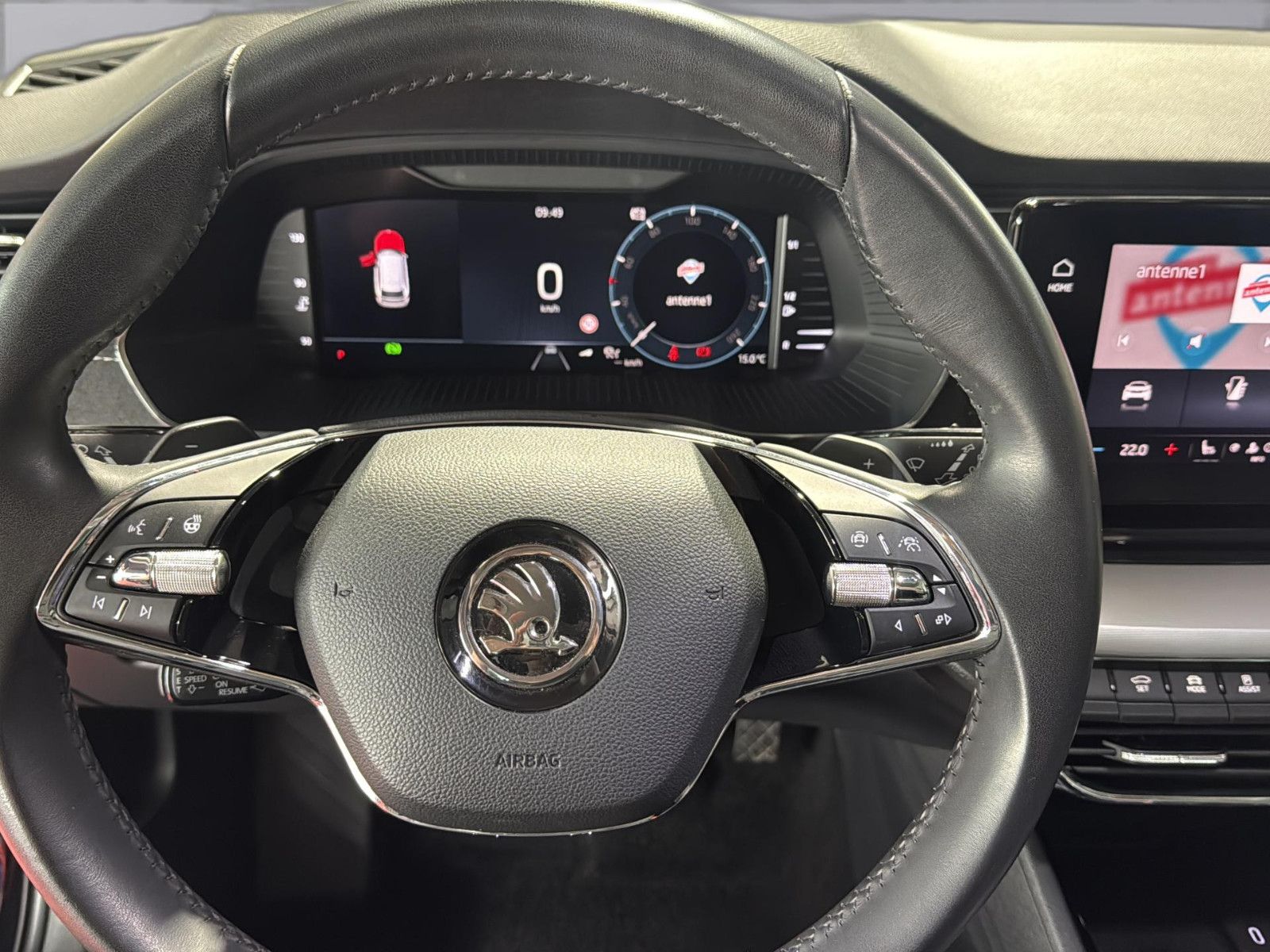 Fahrzeugabbildung SKODA Octavia/ First Edition- Standhz./AHK /1. Hand