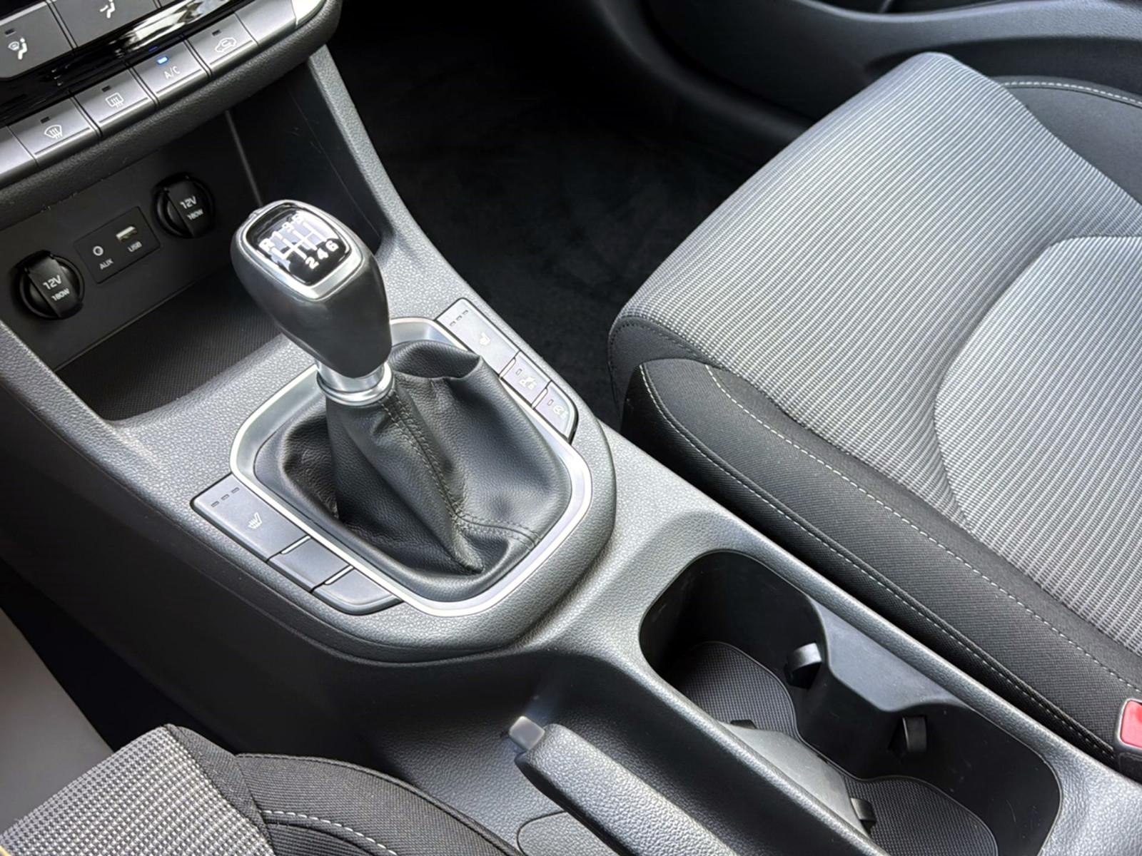 Hyundai i30 cw Trend+NAVI+KLIMA+PDC+KAMERA+AHK+ALU+75TKM