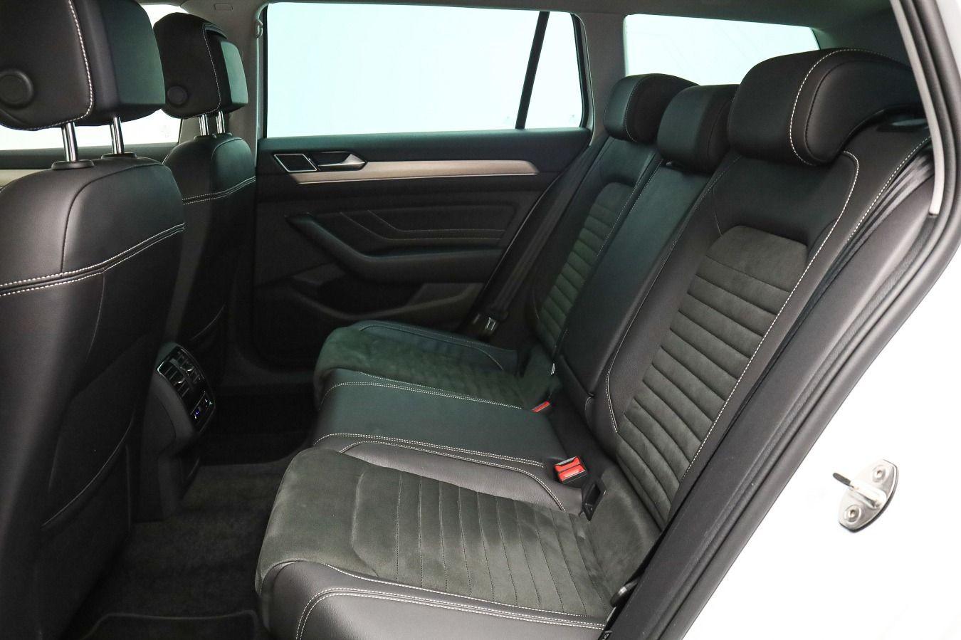 Volkswagen Passat Elegance R-Line 2.0 TSI AHK, IQ., миниатюра 23