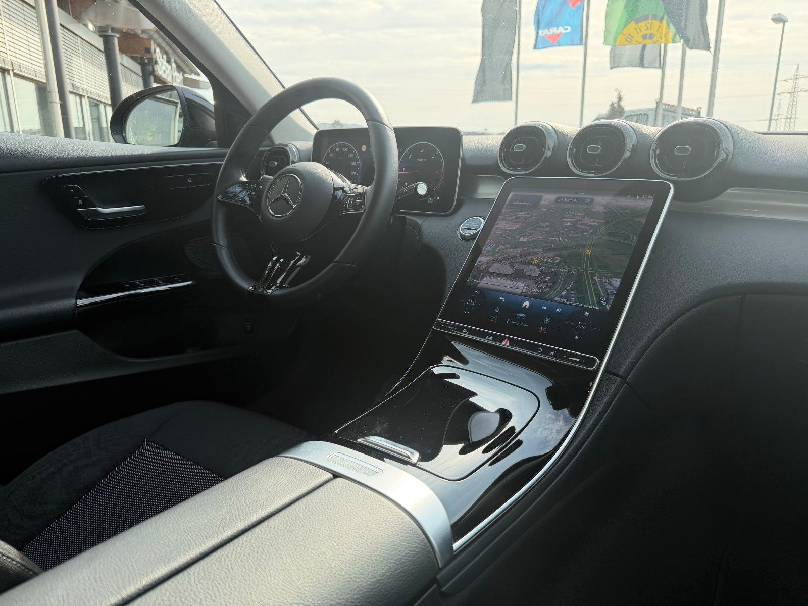 Fahrzeugabbildung Mercedes-Benz C 200d LED+IHC+RKamera+Augment+SpurhalteA