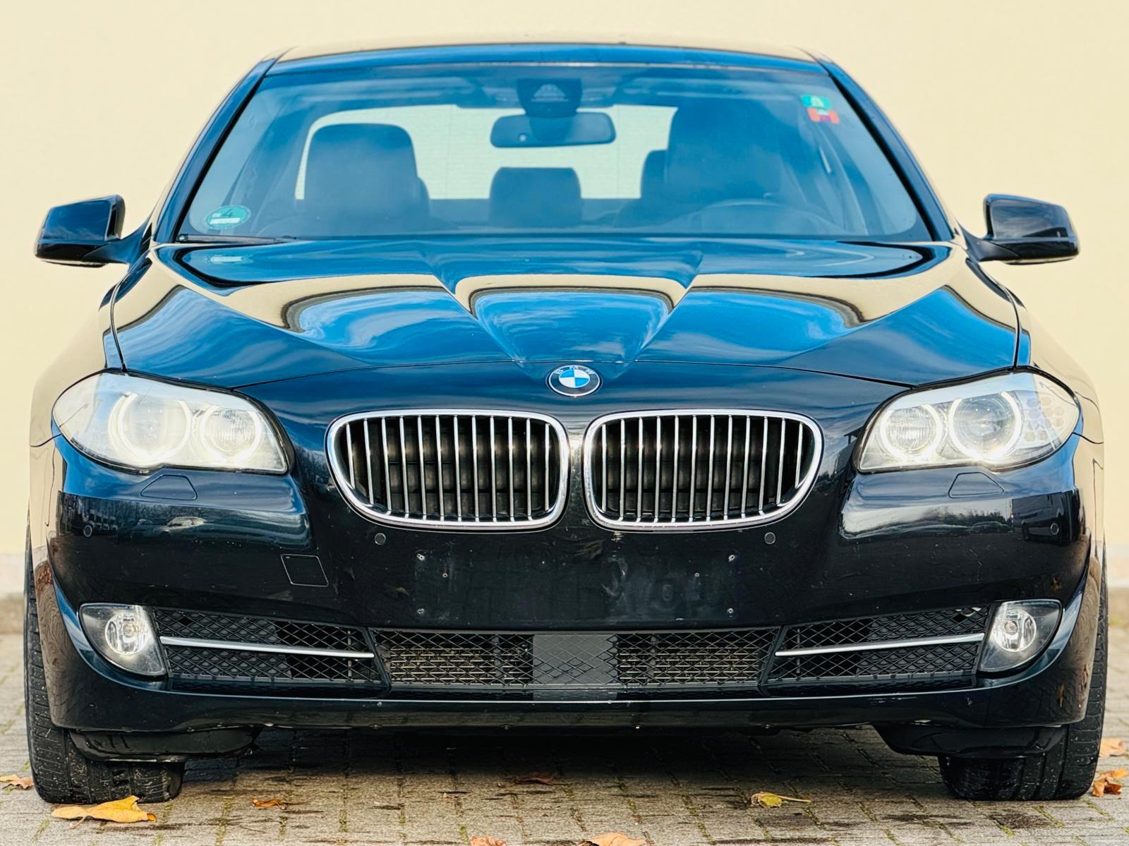 BMW 5er 520 d Garantie Head-Up Display