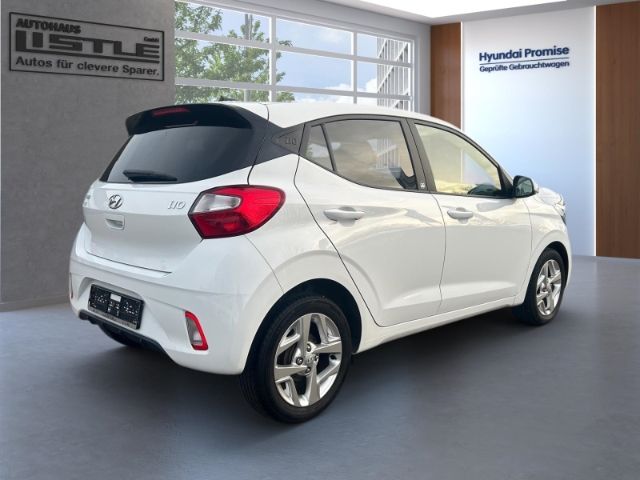 Fahrzeugabbildung Hyundai i10 Edition 30 Apple CarPlay Android Auto DAB SH