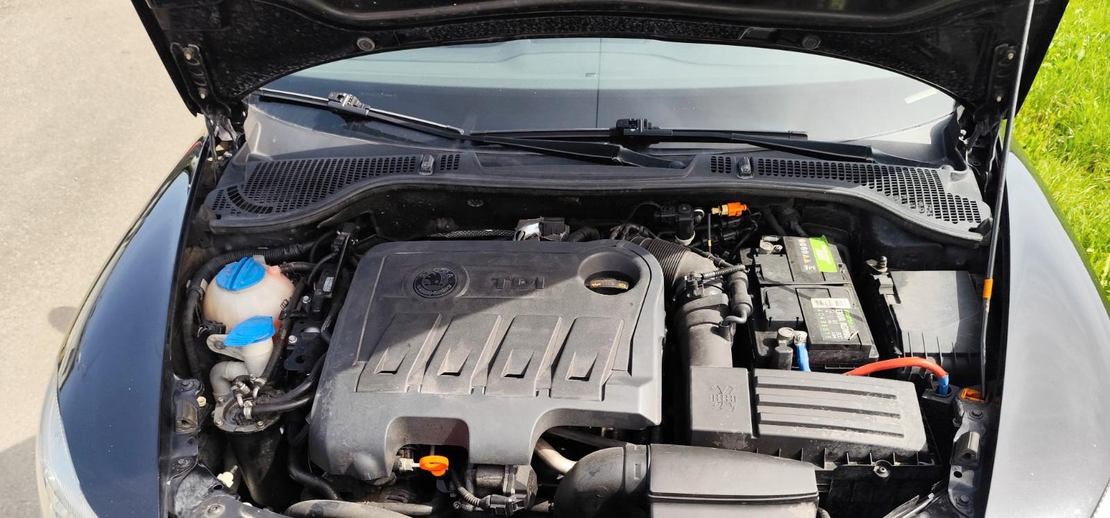 Skoda Octavia 2012 — photo 10
