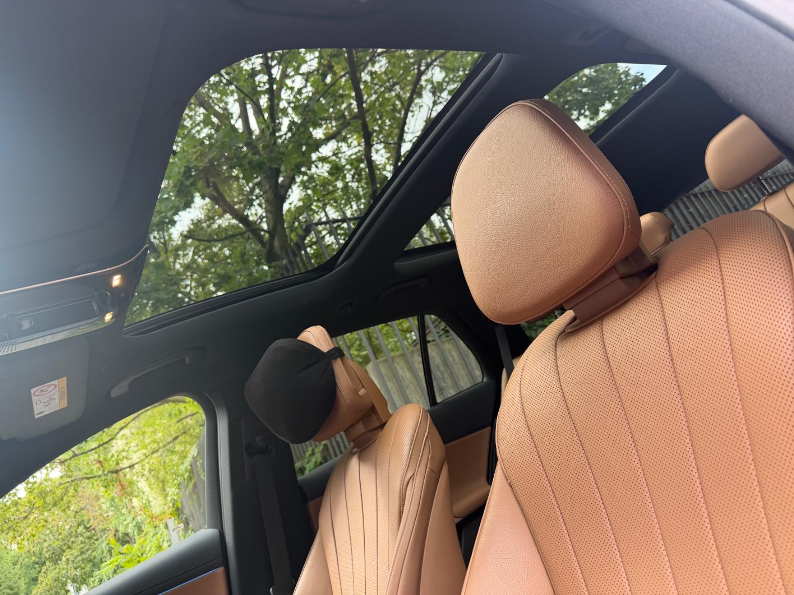 Mercedes-Benz E 220d AMG-Superscreen-Garantie MB100-VOLL 