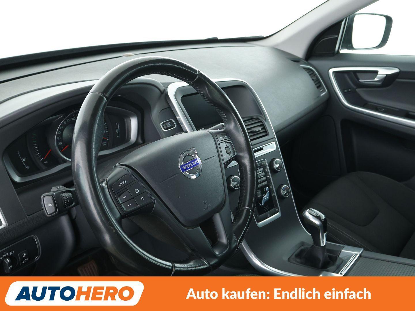 Volvo XC60 2.0 D3 Kinetic 2WD*NAVI*XENON*TEMPO*PDC*SHZ