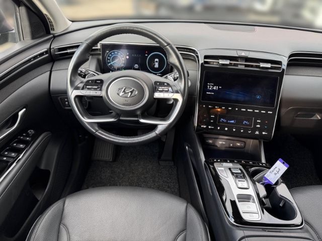 Fahrzeugabbildung Hyundai Tucson Prime Plug-In Hybrid 4WD AHK Navi Leder D