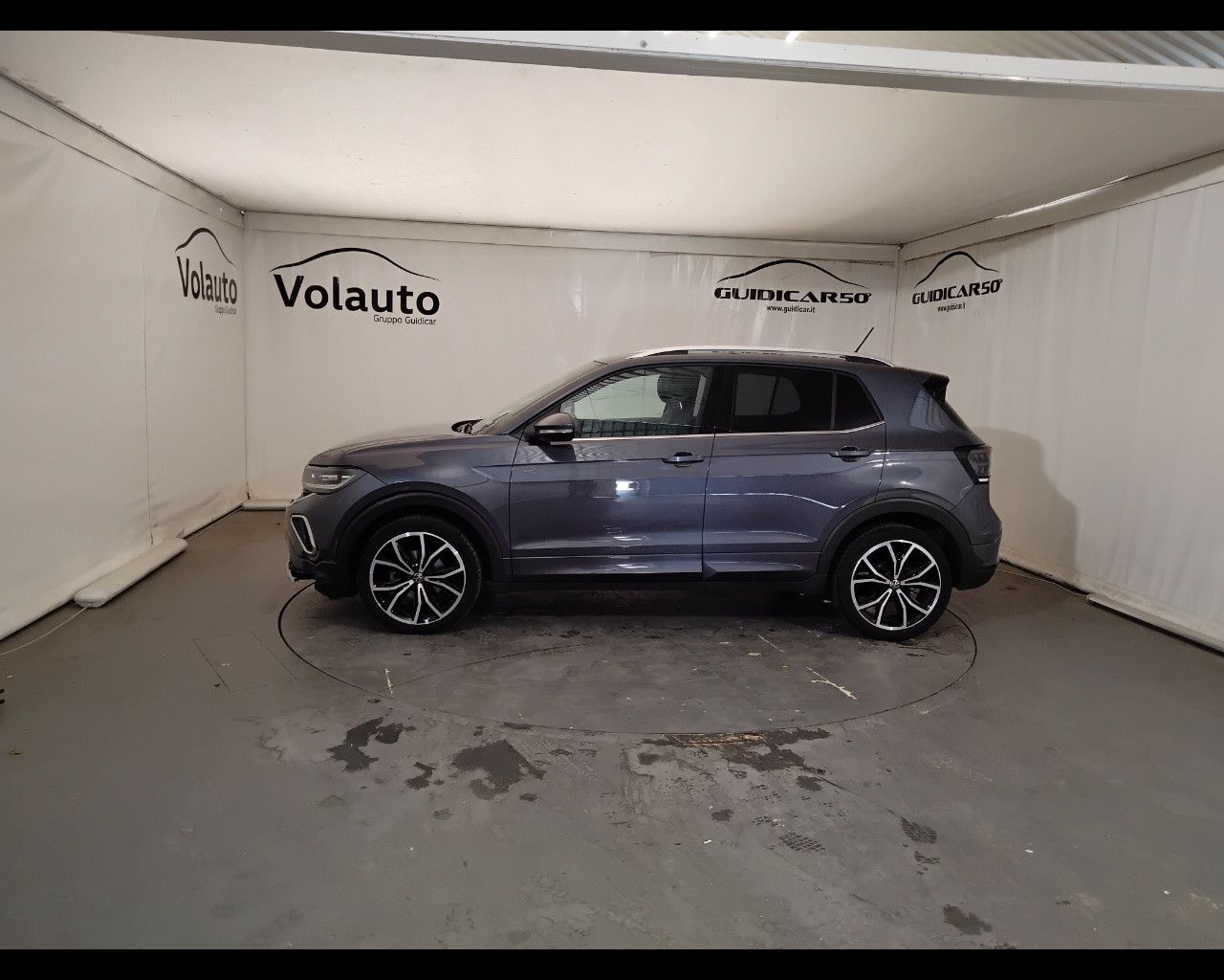 Volkswagen VOLKSWAGEN T-Cross 2024 - T-Cross 1.0 tsi R-Line imagem 3