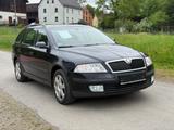 Skoda Octavia Combi 2.0 Tdi Elegance - Skoda Octavia: Kombi, Elegance