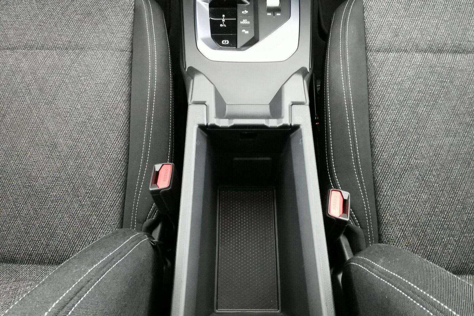 BMW 1 Series i M Sport Design NAV SHZG ParkAss+RFK Alarm, миниатюра 15