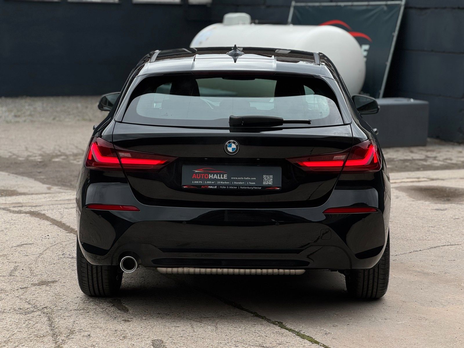 Fahrzeugabbildung BMW 116i Advantage CarPlay BT SHZ PDC Lim Temp LKAS